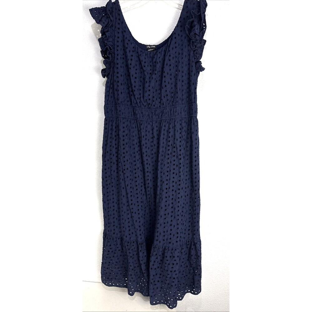 City Chic Navy Blue Eyelet Tiered Lined Midi Dress Size L / 20